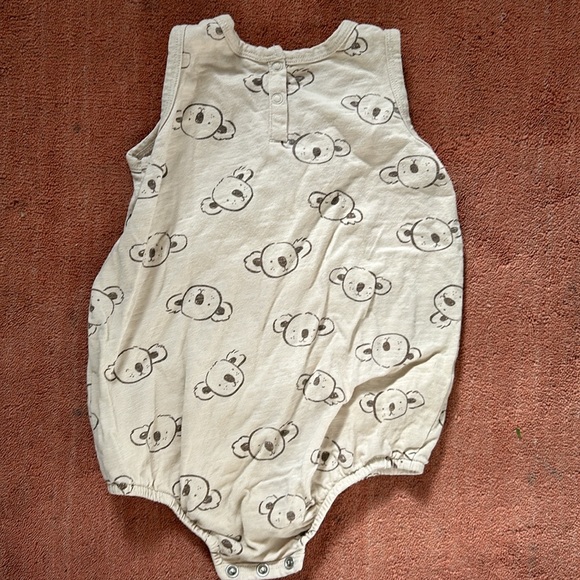 Rylee and Cru onesie - Picture 3 of 3